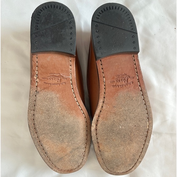 G.H. Bass & Co Men’s Loafer - Picture 3 of 3